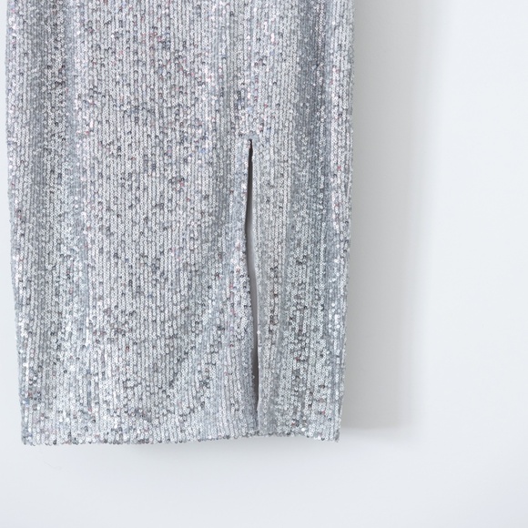 Size xxs Silver Sequinned pencil skirt - Picture 3 of 4